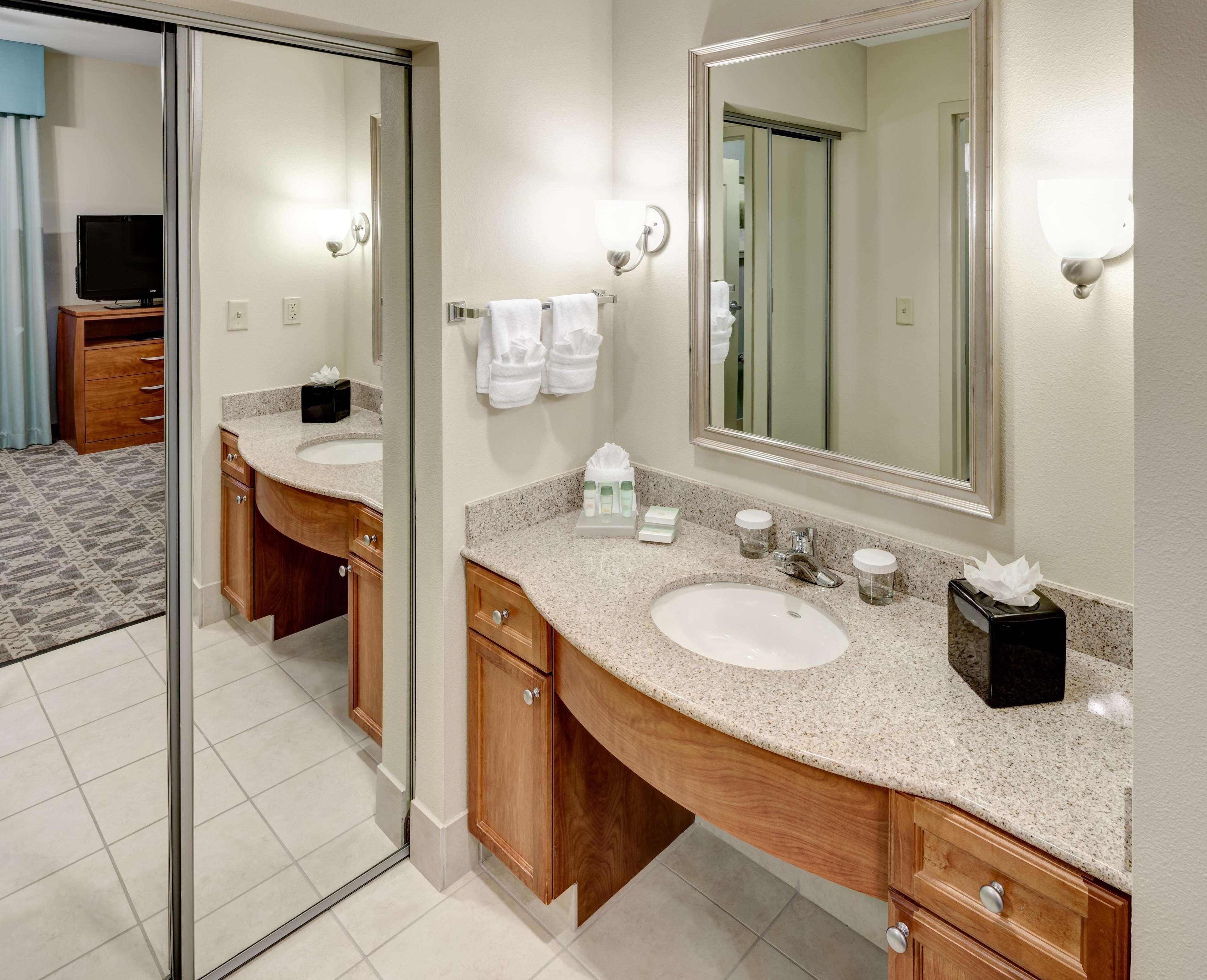 Homewood Suites By Hilton Irving-Dfw Airport Exteriör bild